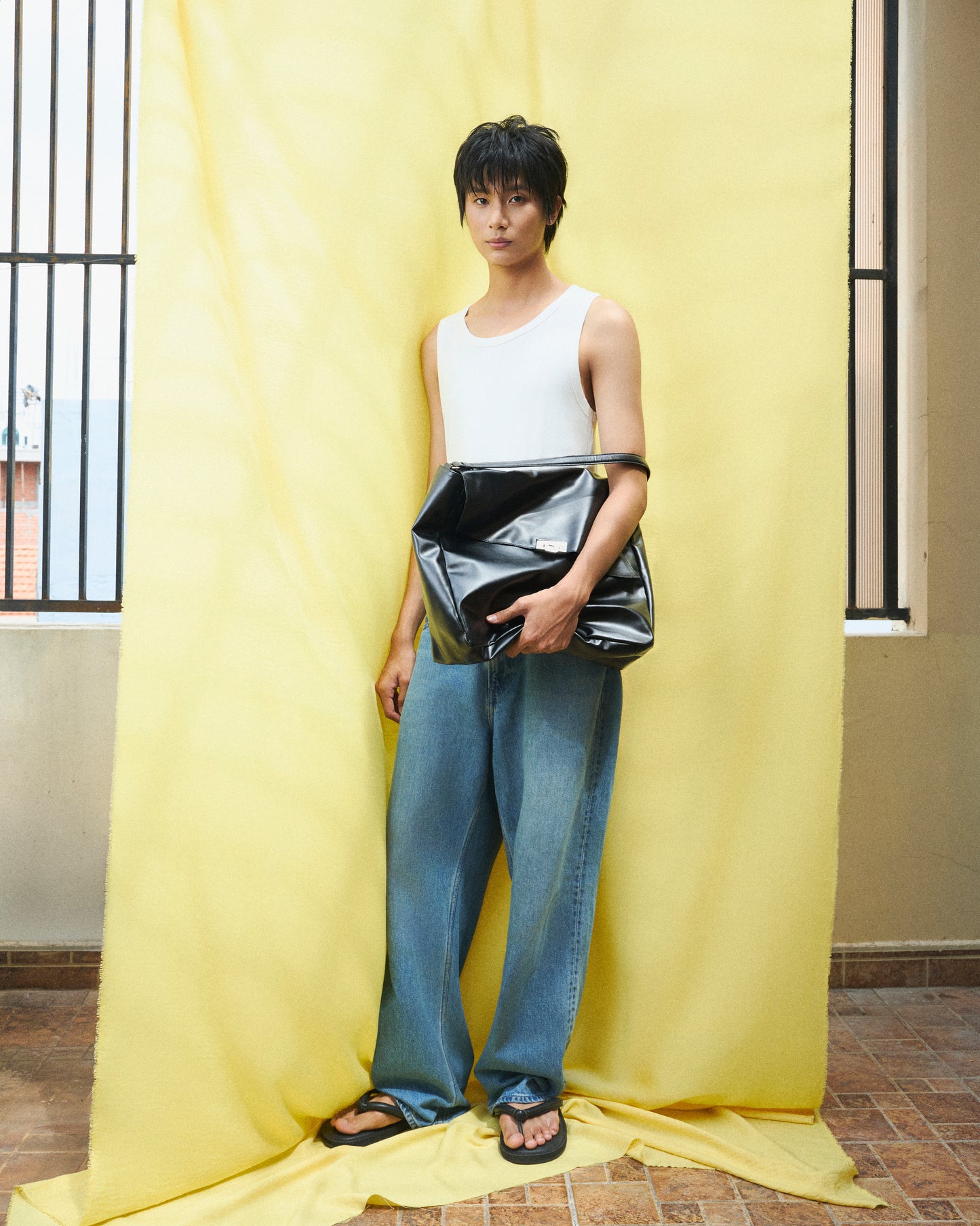 Mono Drape